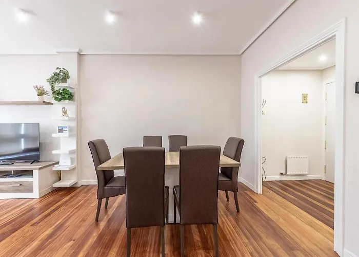 Bright In Arenas Apartament